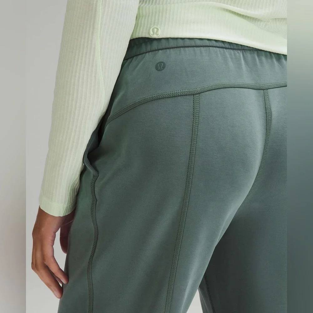 NWT Lululemon Softstreme High-Rise Pant‎ *Full Length Dark Forest Size 14